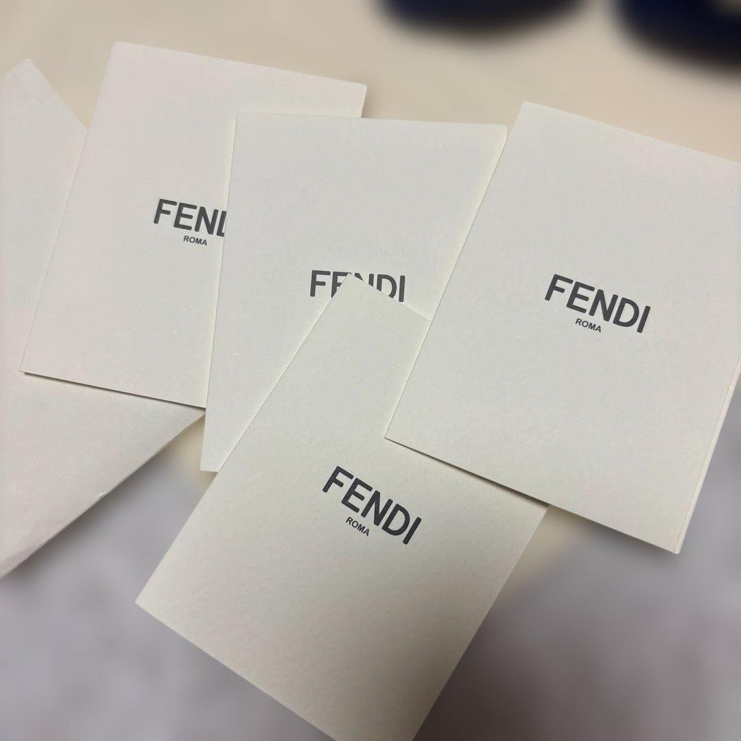 Fendi Sneakers 37 24