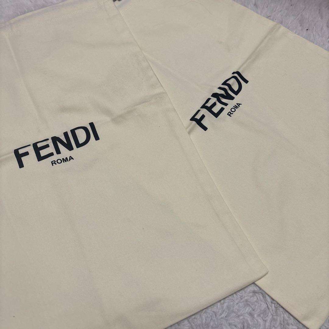 Fendi Sneakers 37 24