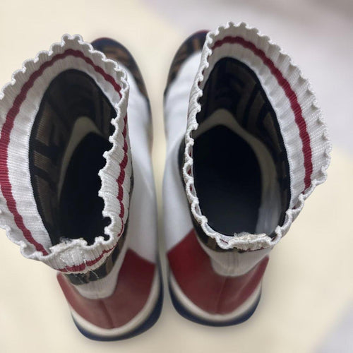 Fendi Sneakers 37 24