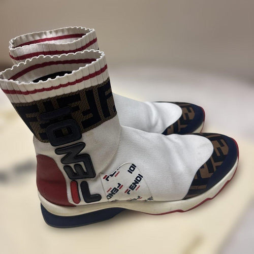 Fendi Sneakers 37 24
