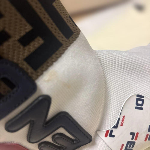 Fendi Sneakers 37 24