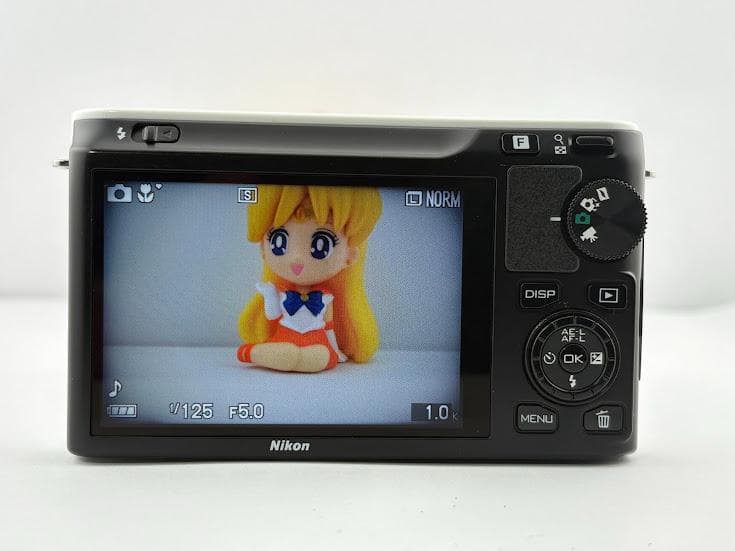 Nikon Mirrorless Interchangeable Lens Cameras 1 J1