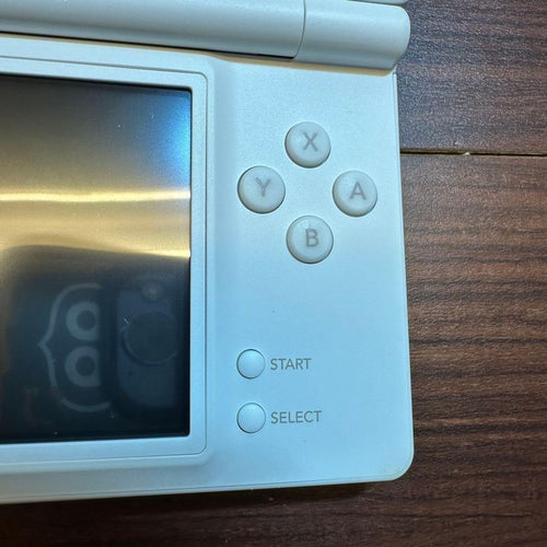 Nintendo Ds Consoles (Dsi) 4754