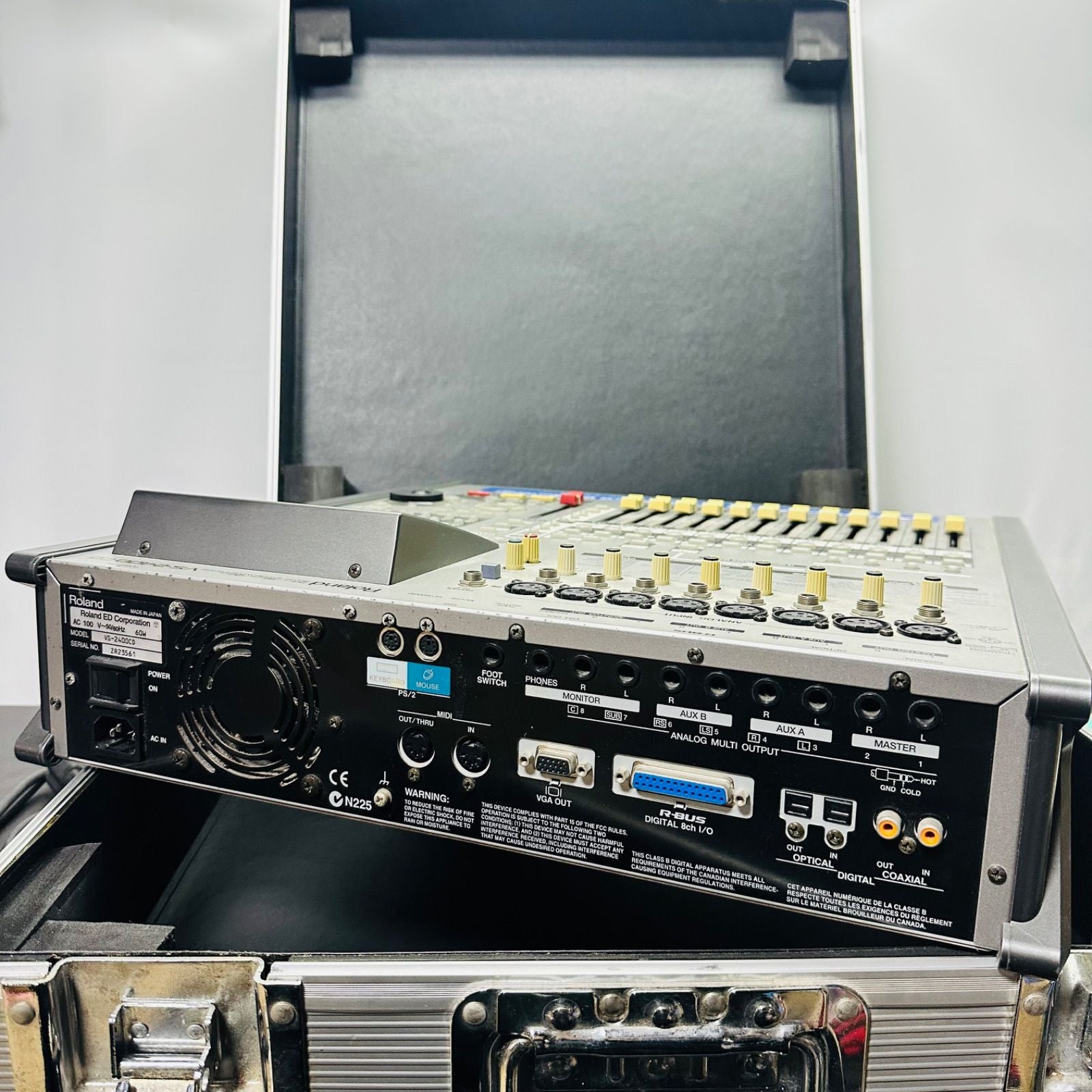 Others Roland Vs-2400Cd