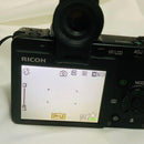 Ricoh Compact Digital Camera Caplio Gx100 Vf-1