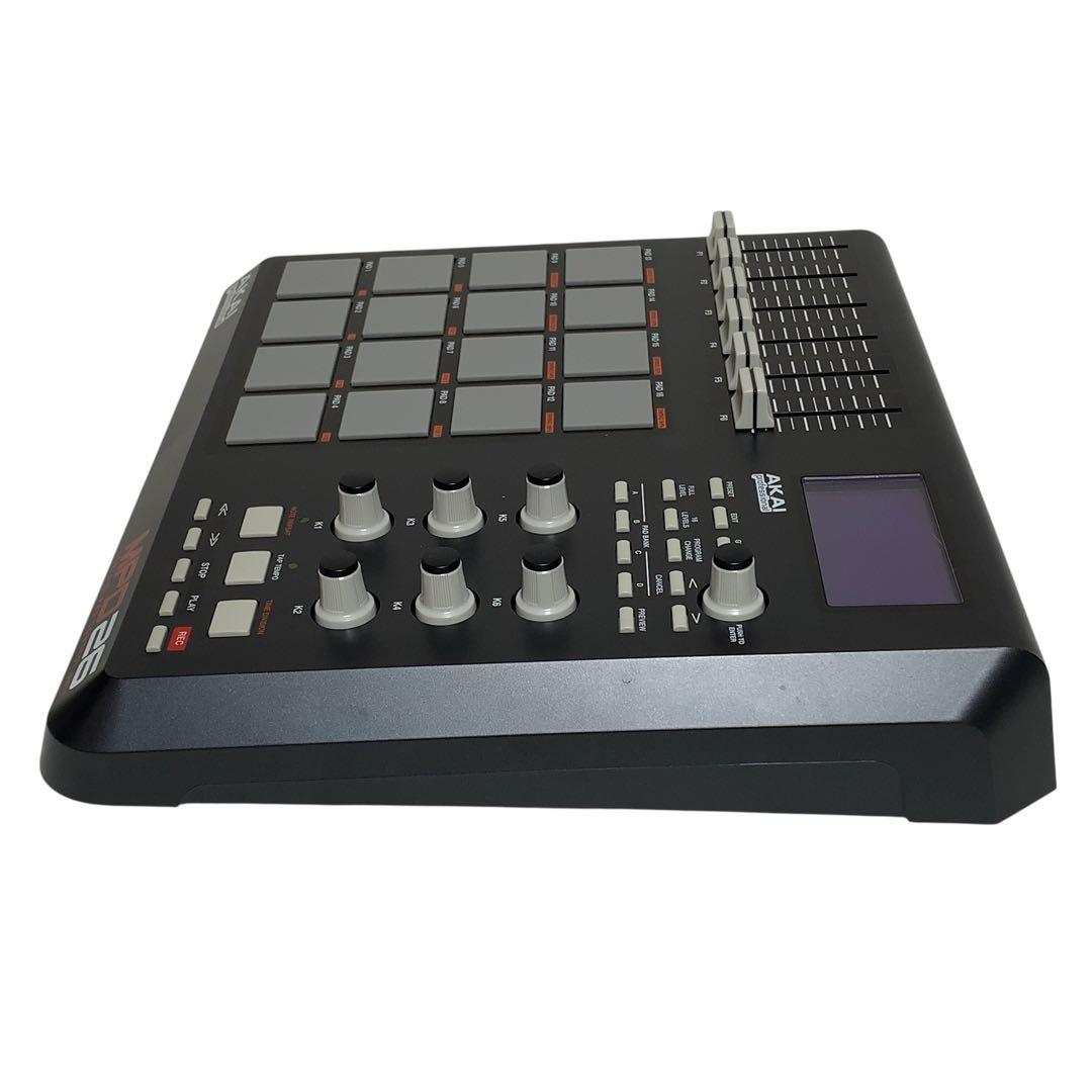 Akai Professional Midi Keyboards Pads Mpd26