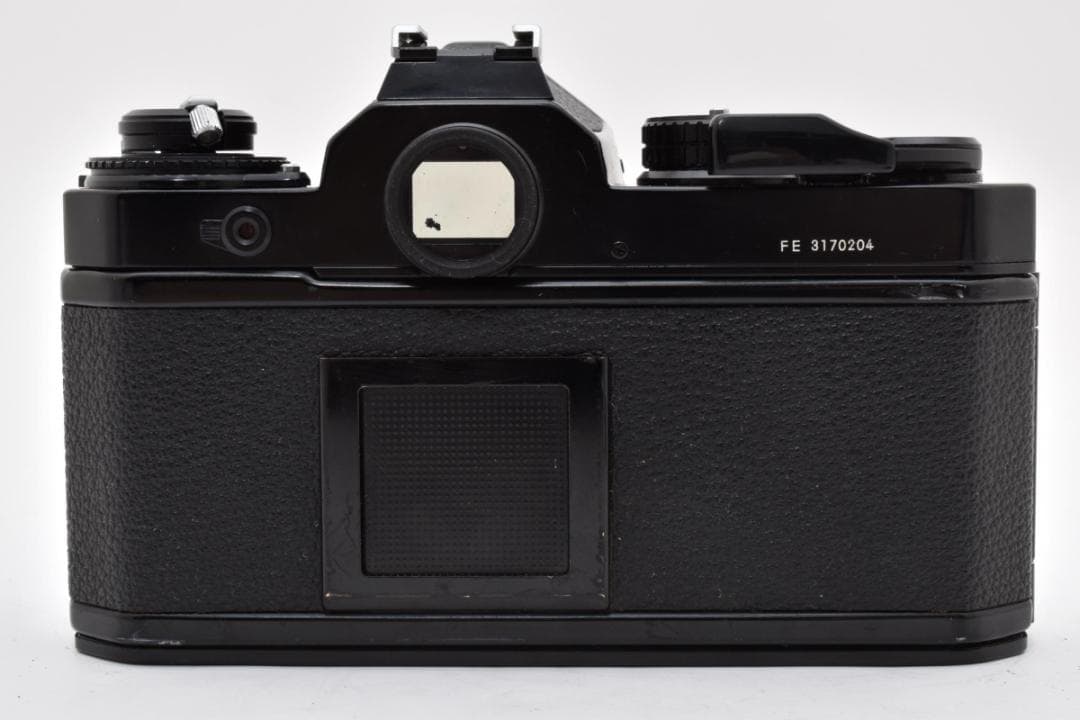 Nikon Slr Camera (Film) Fe #2836788-A17-J5