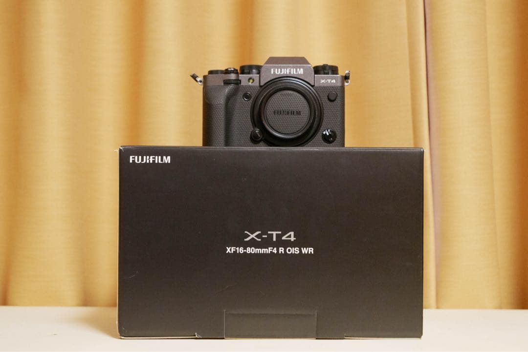 Fujifilm Mirrorless Interchangeable Lips X-T4