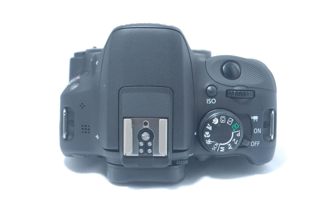 Canon Digital Slr Kiss X7