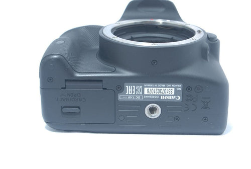 Canon Digital Slr Kiss X7