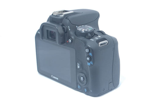 Canon Digital Slr Kiss X7