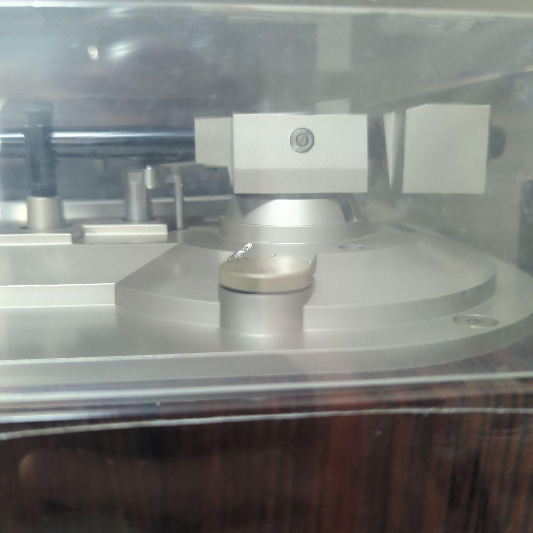 Victor Record Players (Turntables) Ql-Y33F