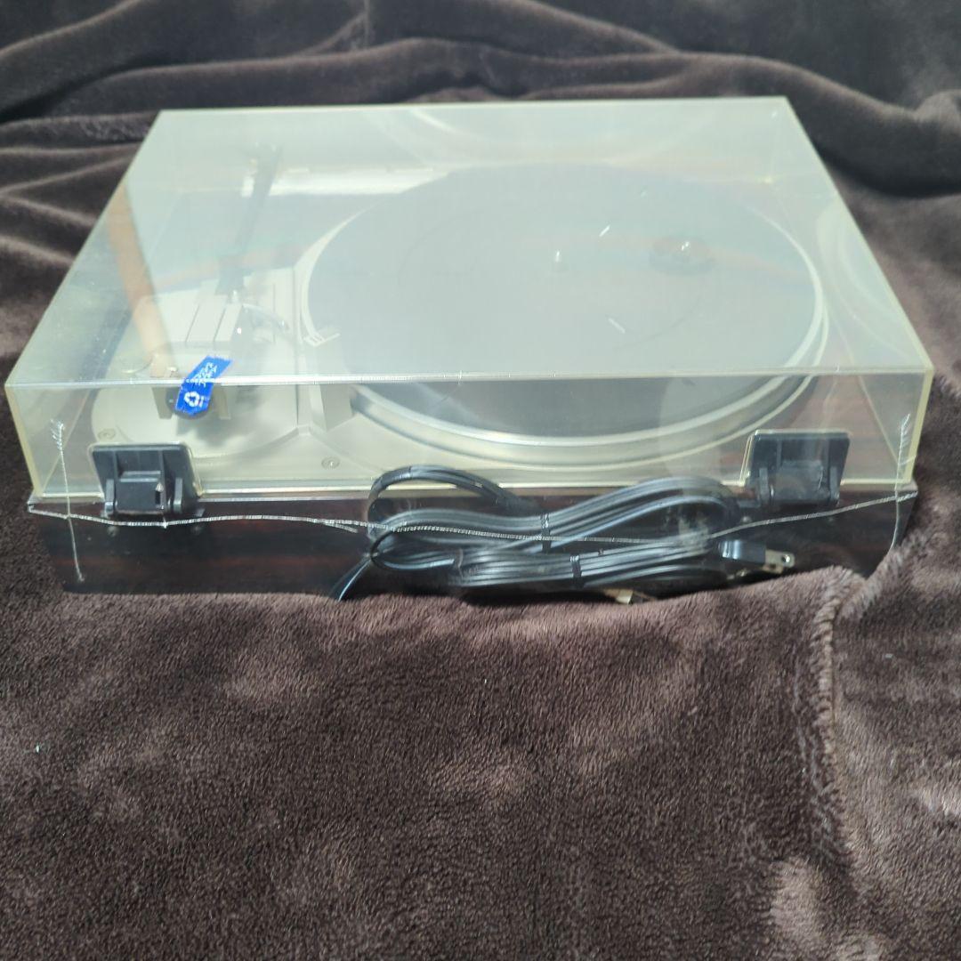 Victor Record Players (Turntables) Ql-Y33F