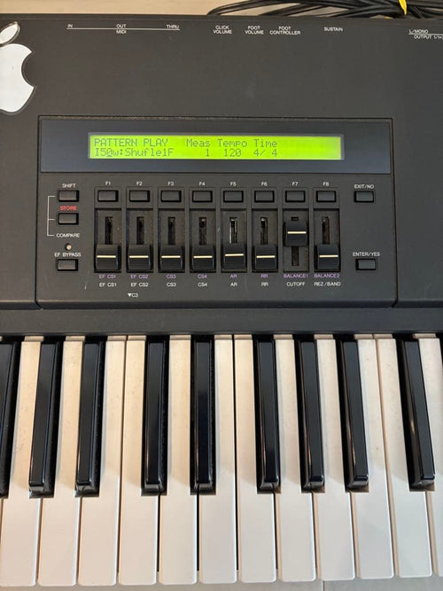 Yamaha Modular Synthesizer Sy85 61