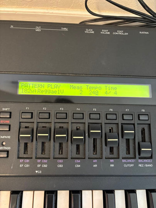 Yamaha Modular Synthesizer Sy85 61