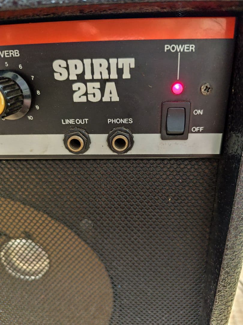 Roland Guitar Amplifiers Spirit 25A