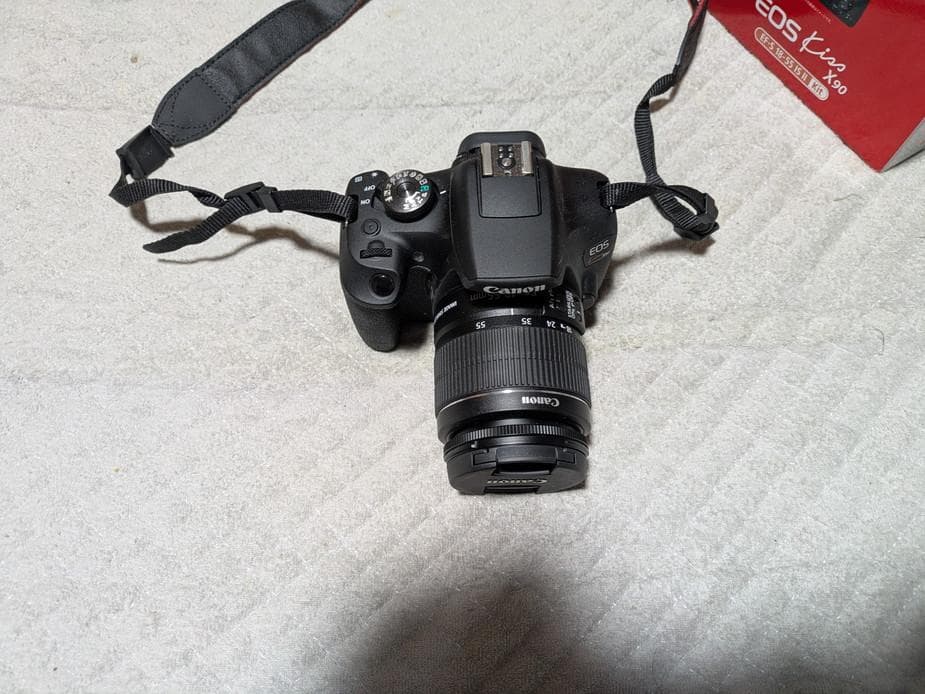 Digital Slr Eos Kiss X90 Tamron 18-200Mm