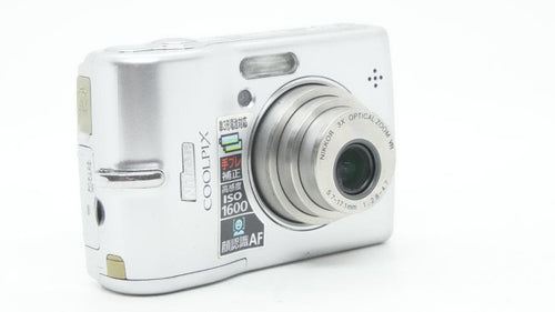 Compact Digital Cameras F2081 Nikon Coolpix L12
