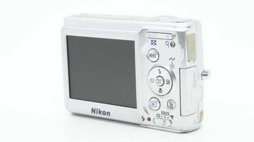Compact Digital Cameras F2081 Nikon Coolpix L12