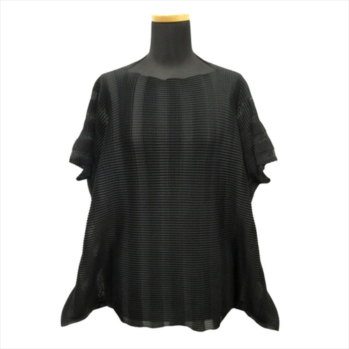 Short Sleeve (T -Shirt) Me Issey Miyake 19Ss Used