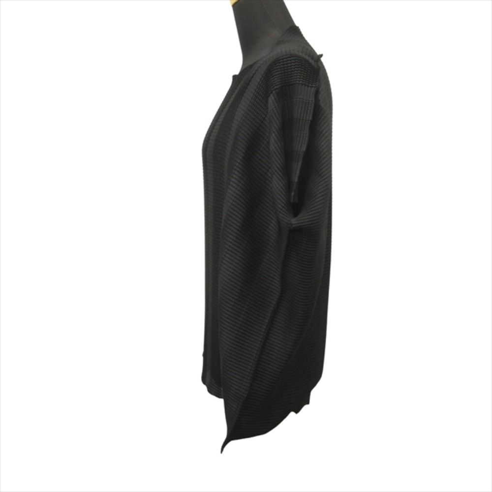 Short Sleeve (T -Shirt) Me Issey Miyake 19Ss Used