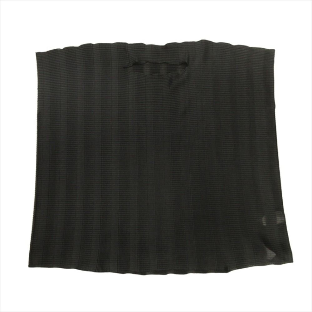Short Sleeve (T -Shirt) Me Issey Miyake 19Ss Used