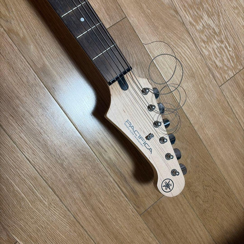 Yamaha Electric Guitars Pacifica