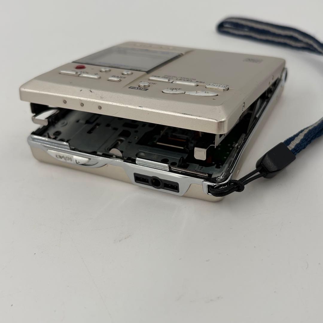Sharp Portable Md Player Md-Mt831-S