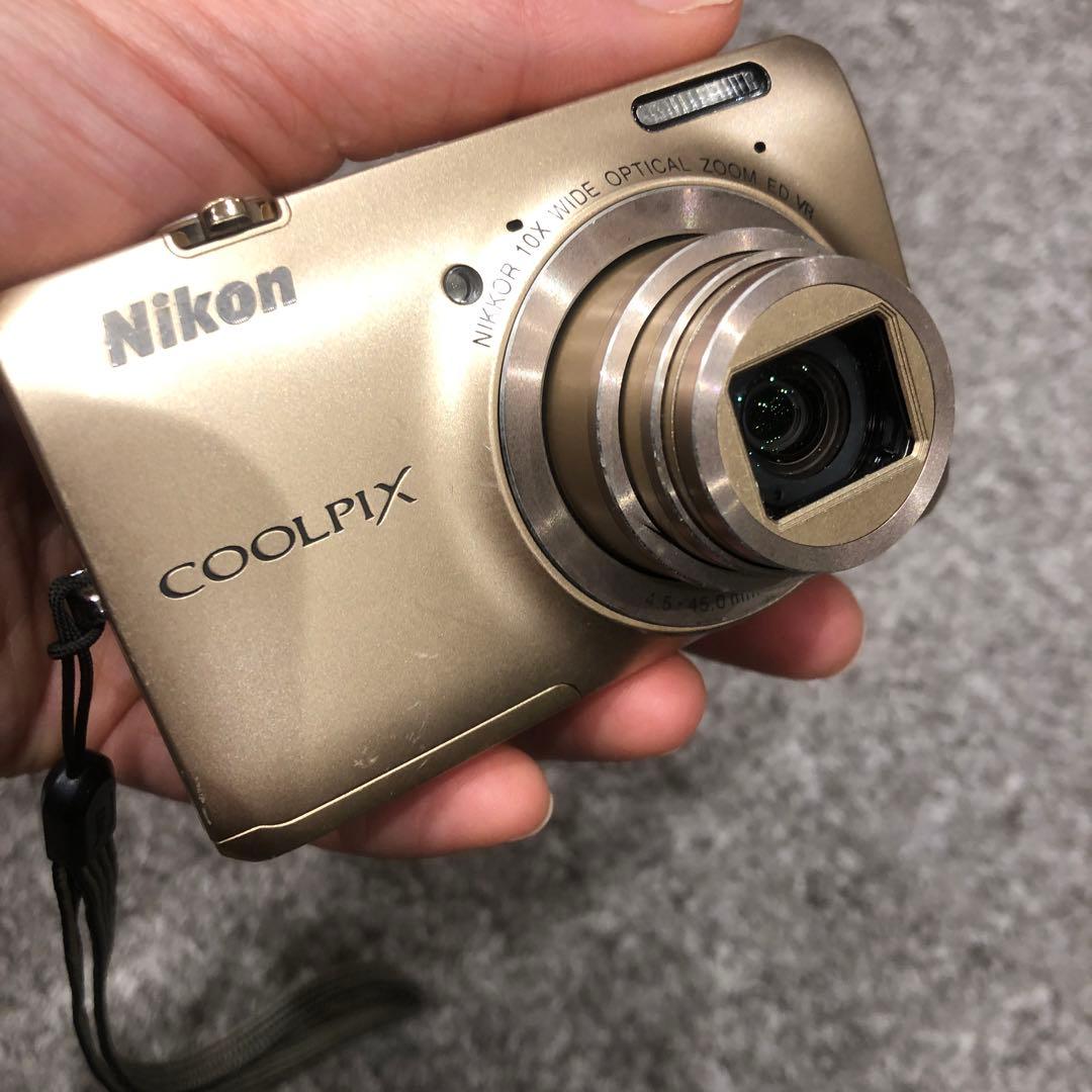 Nikon Compact Digital Camera Coolpix S6300