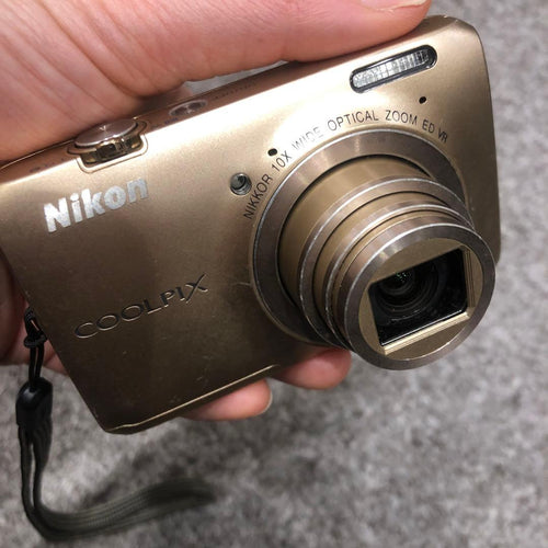 Nikon Compact Digital Camera Coolpix S6300
