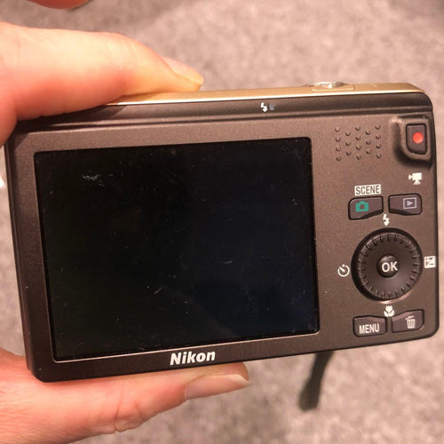Nikon Compact Digital Camera Coolpix S6300