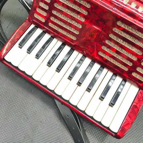 Yamaha Accordions 25 386007