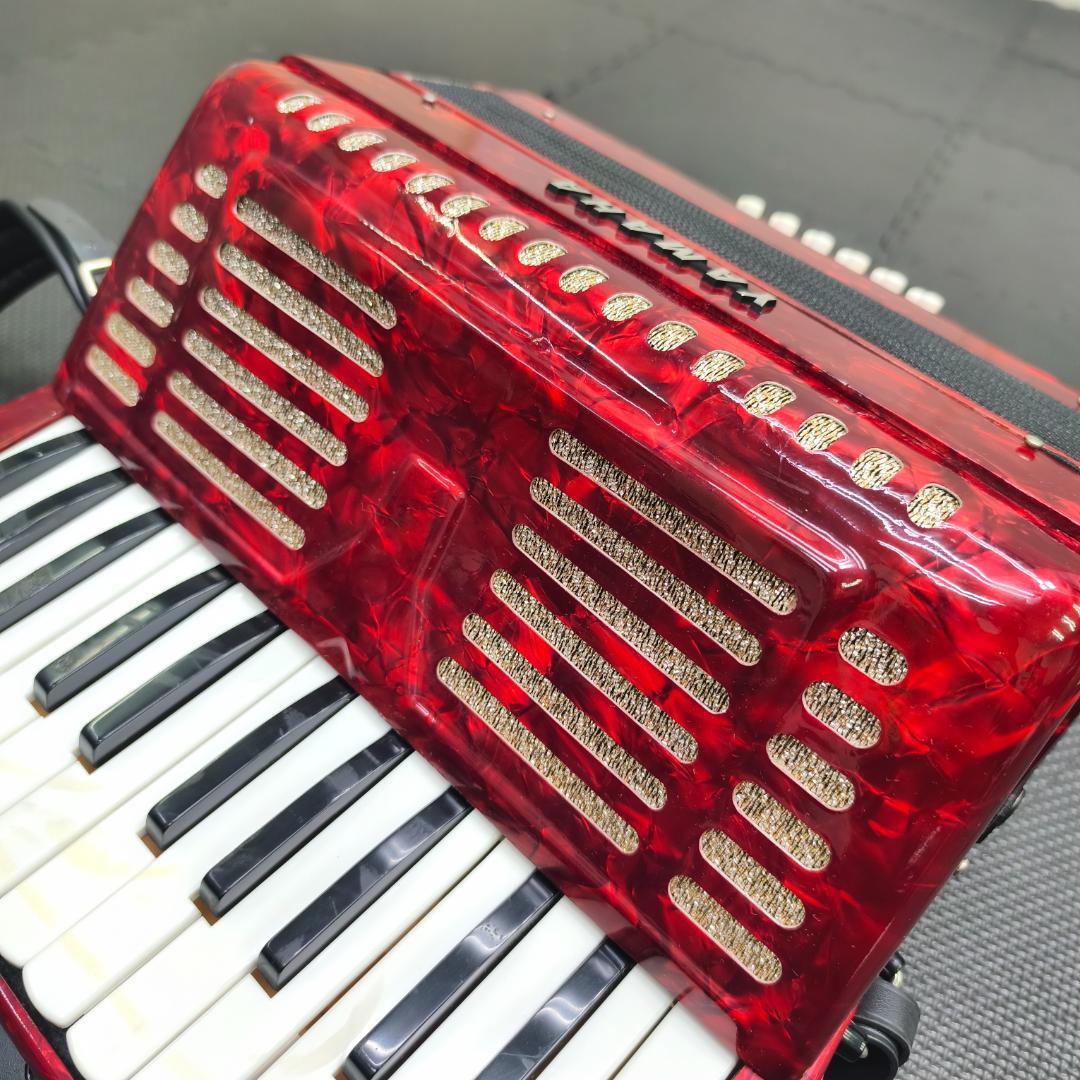 Yamaha Accordions 25 386007