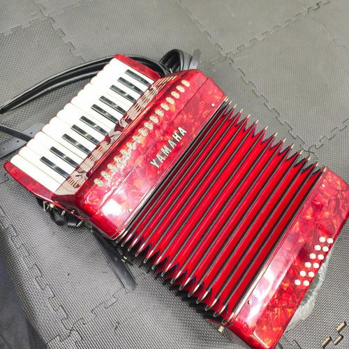 Yamaha Accordions 25 386007