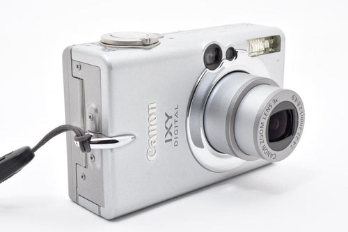 Compact Digital Camera Canon Ixy 400