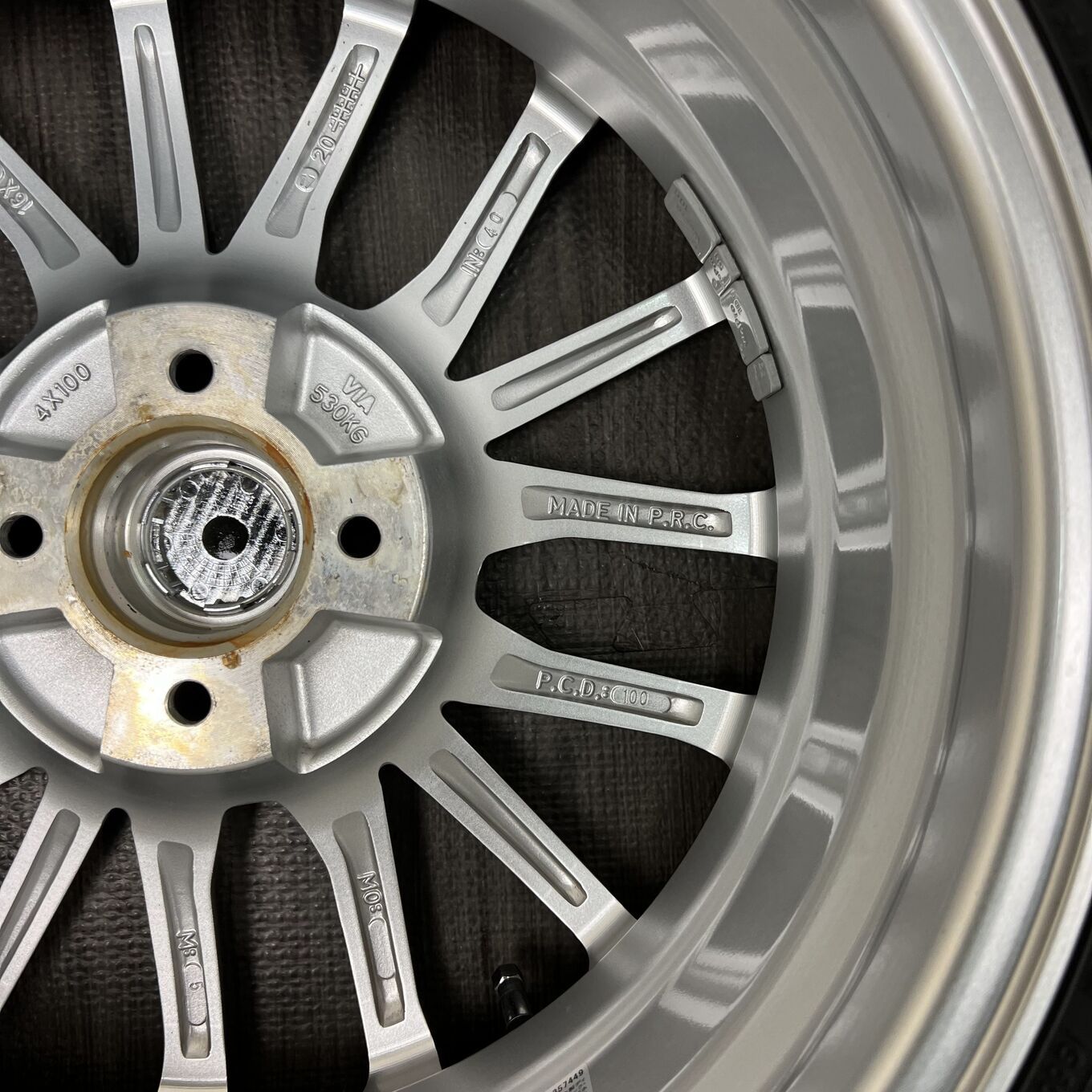Hot Stuff 16 Inches Estrosa 4X100 #304D40925