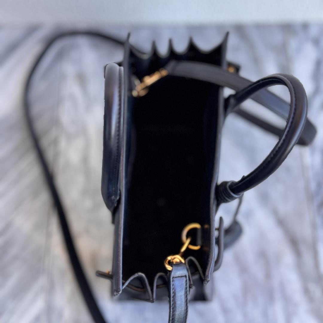 Saint Laurent Shoulder Bags