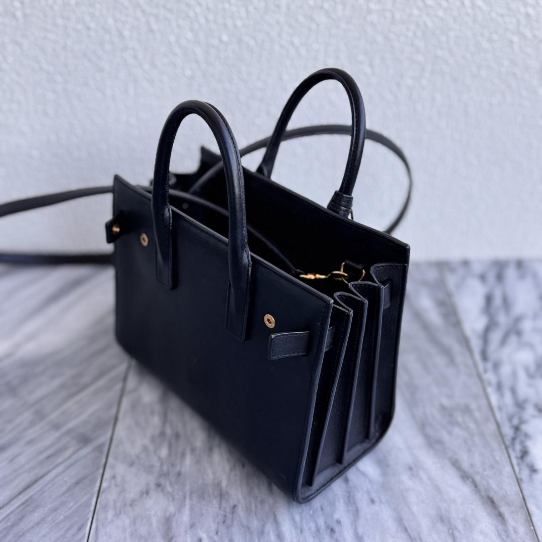 Saint Laurent Shoulder Bags