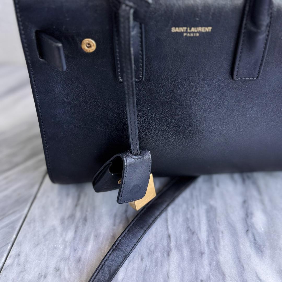 Saint Laurent Shoulder Bags