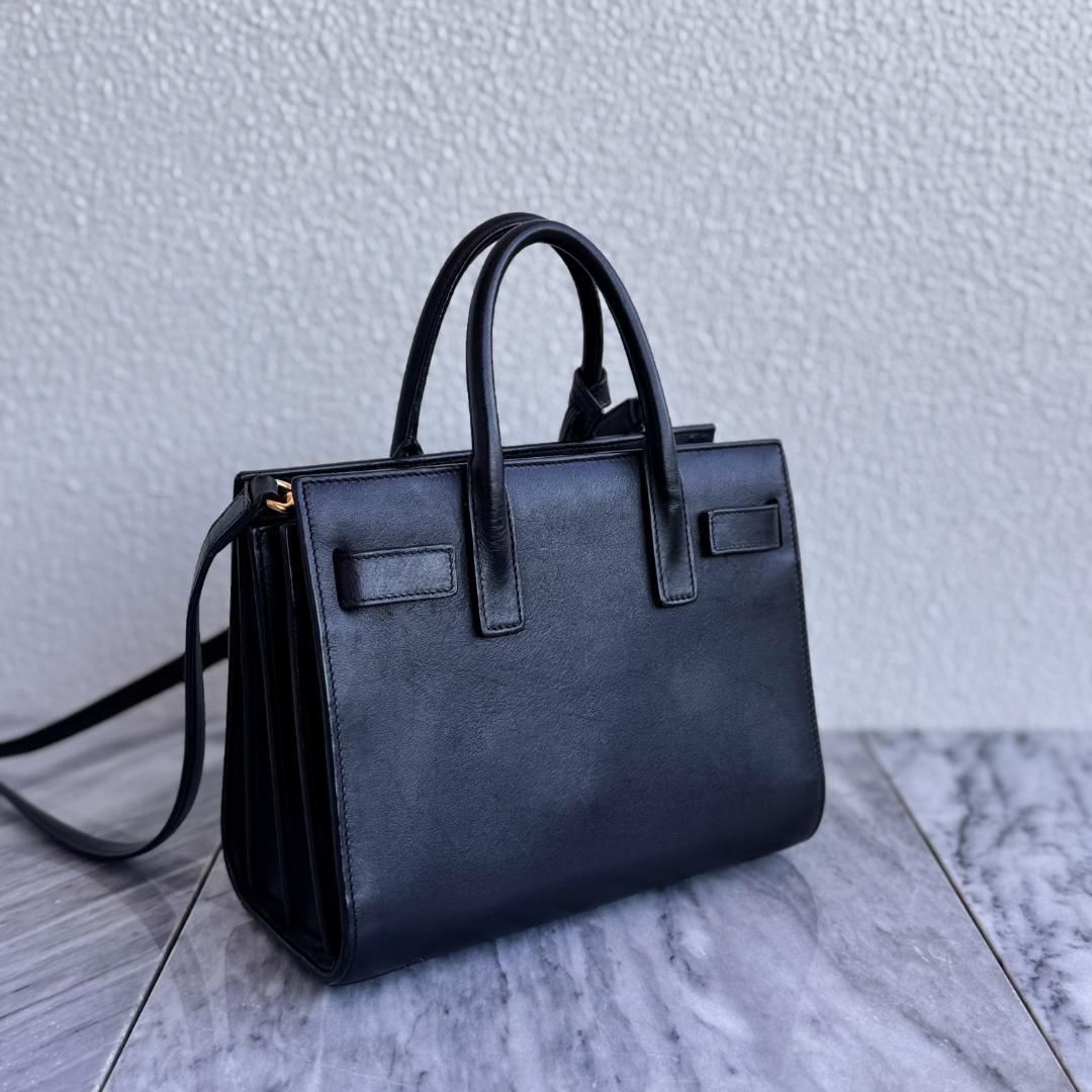 Saint Laurent Shoulder Bags
