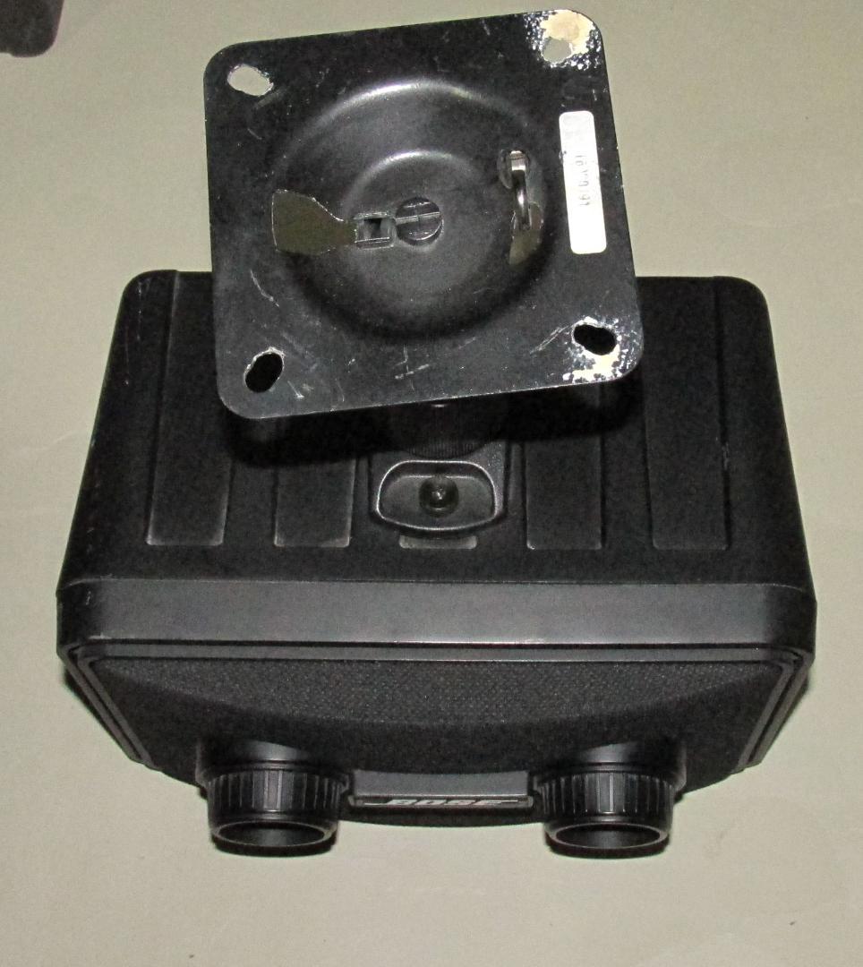 Bose Speakers 101Mmg 4