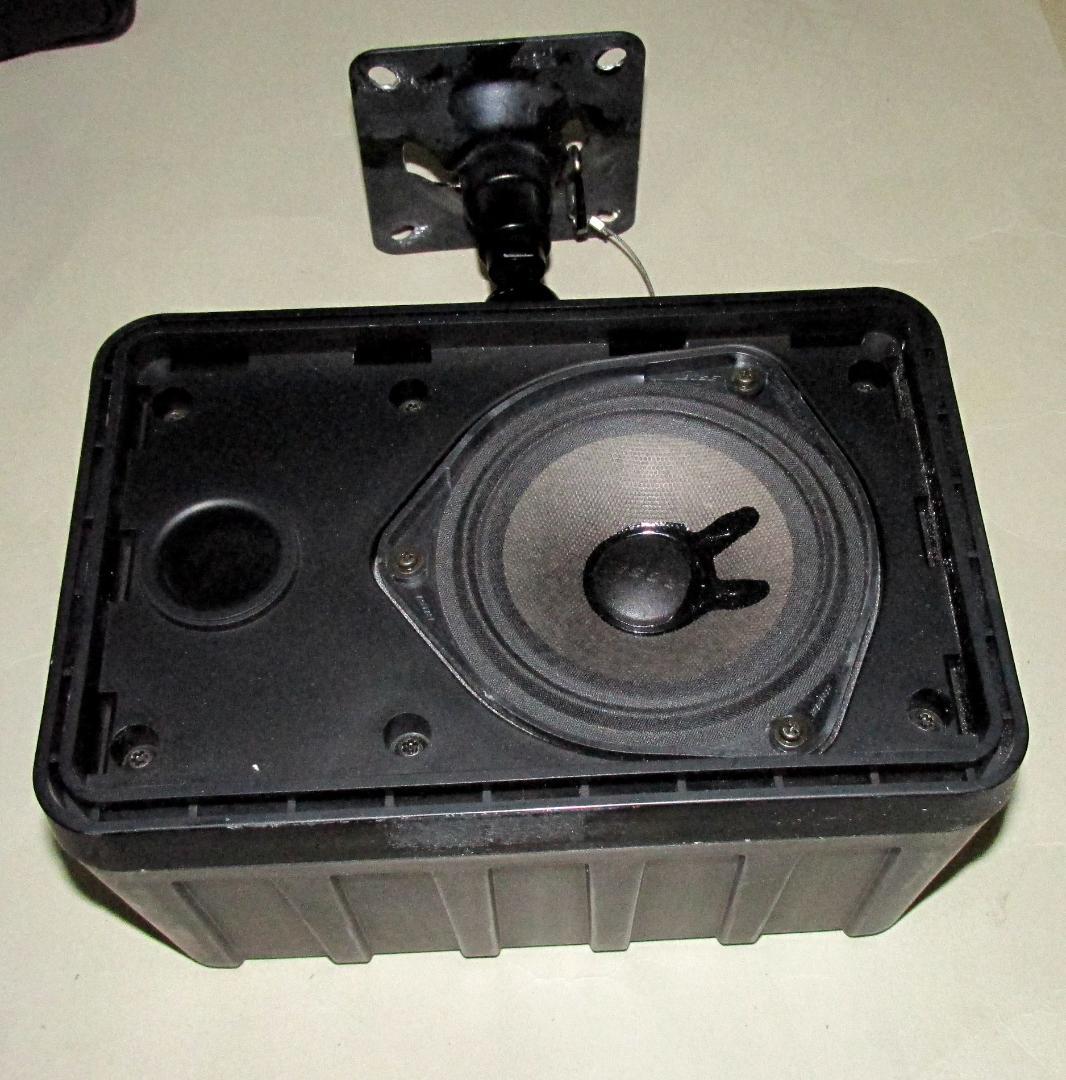 Bose Speakers 101Mmg 4