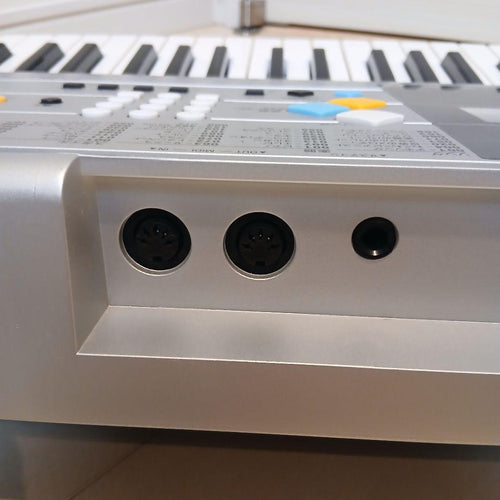 Yamaha Keyboards Digital Pianos Psr-E323
