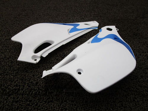 Yamaha Cowl Fender Yz80 Lw B5776 Cb02C 4Lb