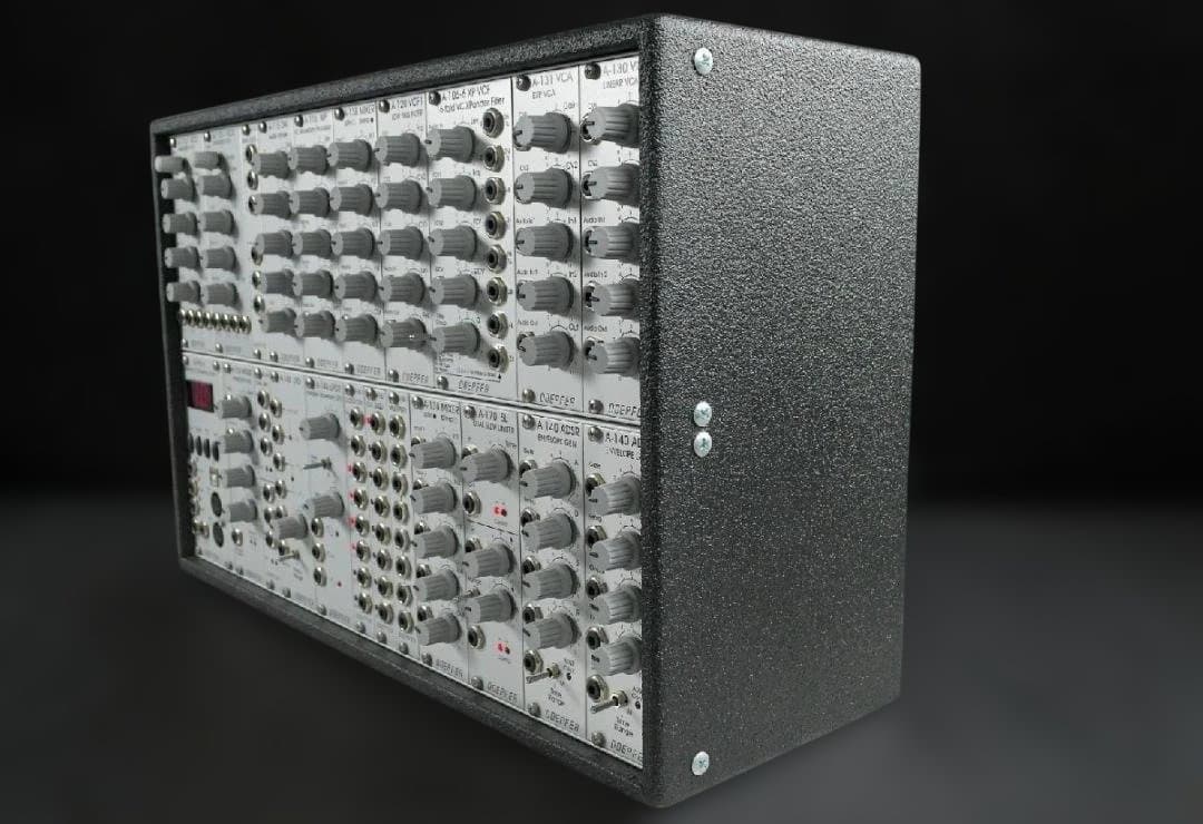 Modular Synthesizers Doepfer A-100 Lc6V 6U