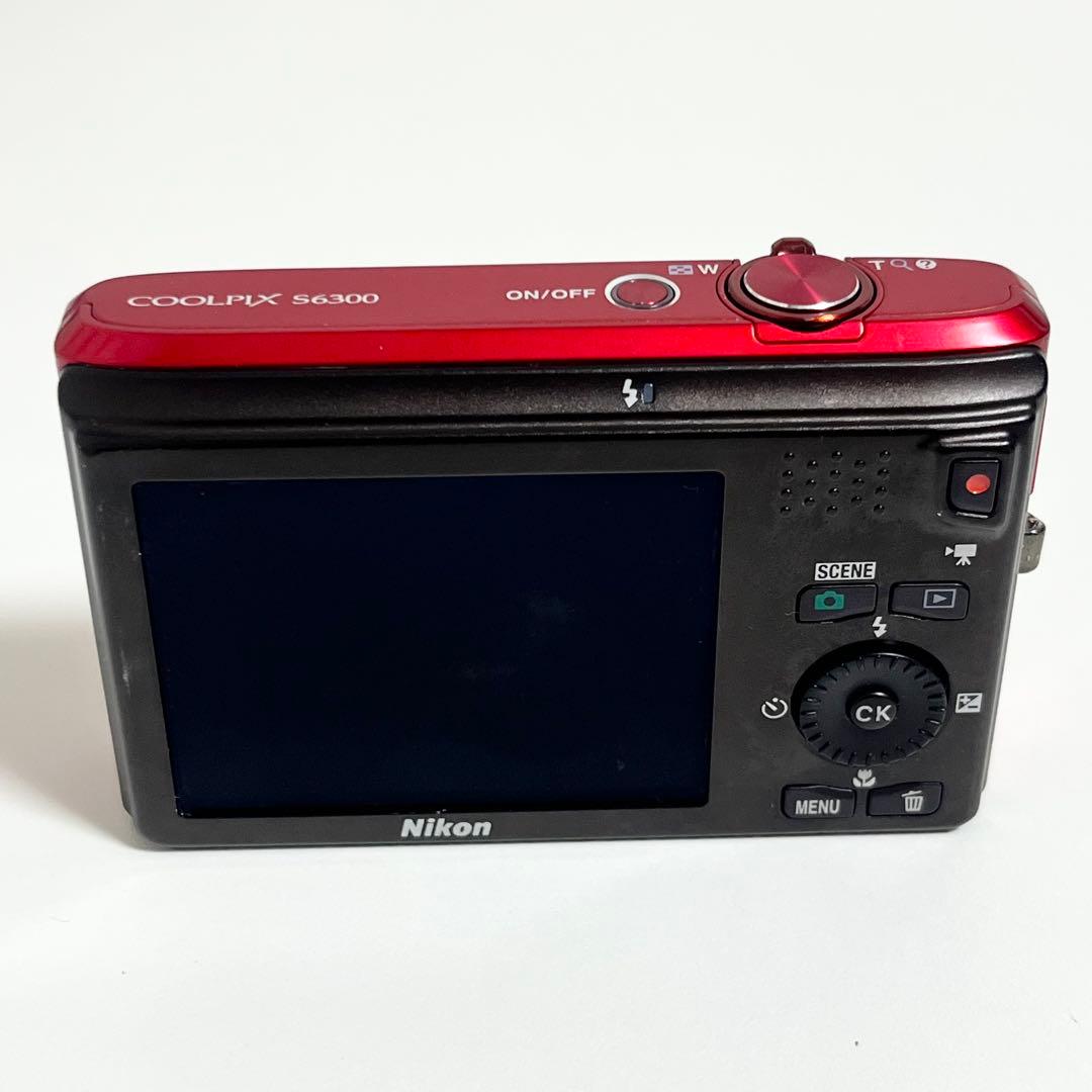 Nikon Compact Digital Camera Coolpix S6300
