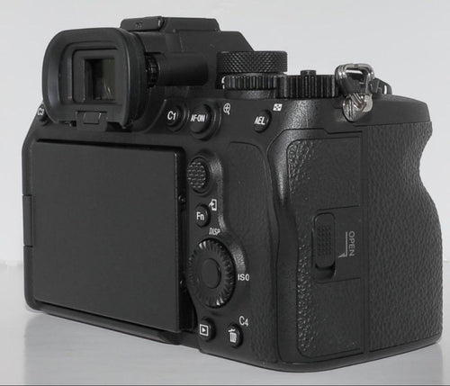 Mirrorless Interchangeable Lens Cameras Sony 7Iv Tamron 28-75 G2