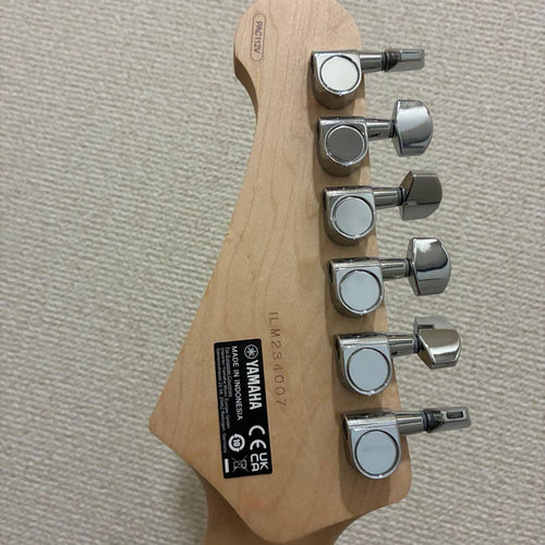 Yamaha Electric Guitars Pacifica 112V