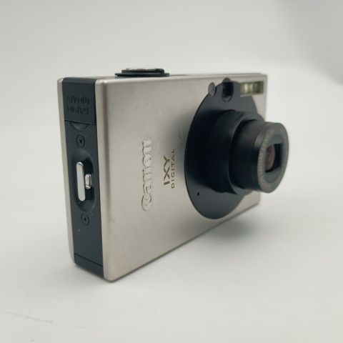 Canon Compact Digital Camera Ixy 10