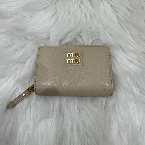 Miu Bi-Fold Wallet Miumiu Ic